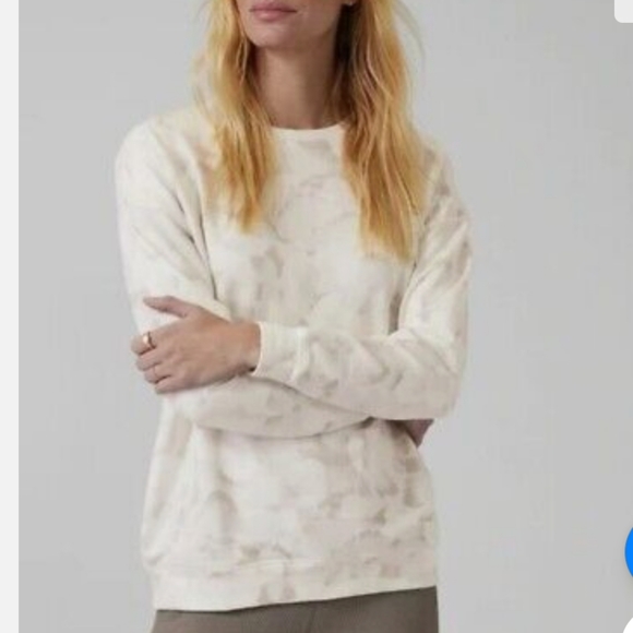 Athleta Luxe Balance Printed Pullover Sweatshirt Grey Chakra Floral Buff Small - Picture 2 of 10